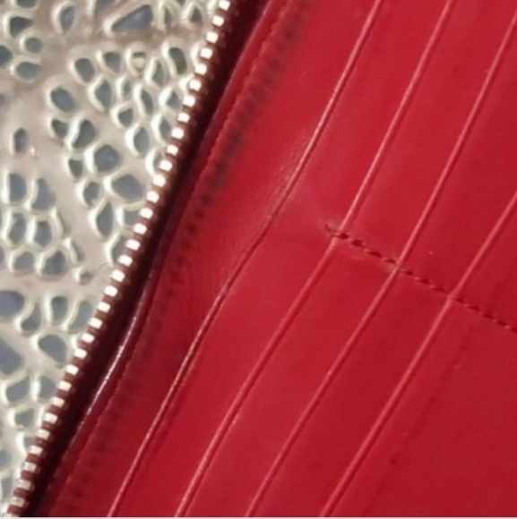 YSL Zippy WALLET - Picture 9 of 12